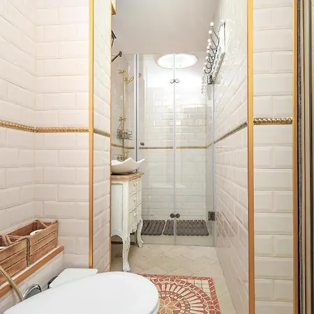 Апартамент Stylish 1bd Flat With A Terrace Near The Centre Of By Flat Mаnager *