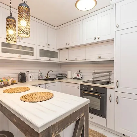 Stylish 1bd Flat With A Terrace Near The Centre Of By Flat Mаnager Апартамент