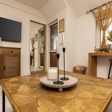 Apartament Stylish 1bd Flat With A Terrace Near The Centre Of By Flat Mаnager Płowdiw