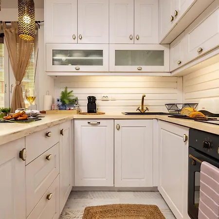Stylish 1bd Flat With A Terrace Near The Centre Of By Flat Mаnager Apartament *
