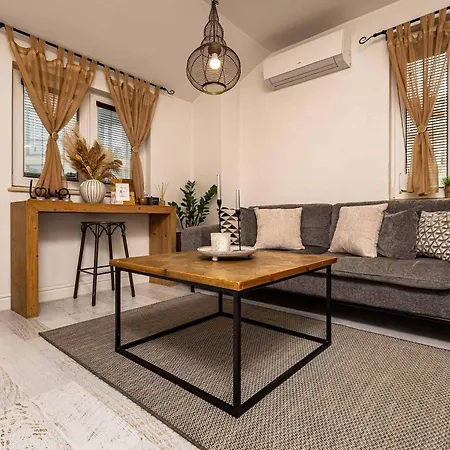 Stylish 1bd Flat With A Terrace Near The Centre Of By Flat Mаnager * Płowdiw