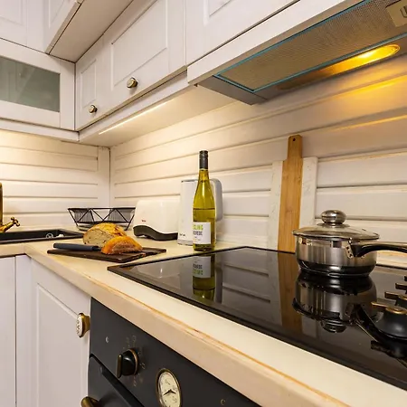 Stylish 1bd Flat With A Terrace Near The Centre Of By Flat Mаnager Apartament *