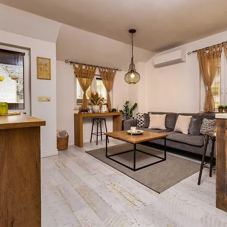 Stylish 1bd Flat With A Terrace Near The Centre Of By Flat Mаnager Apartament *